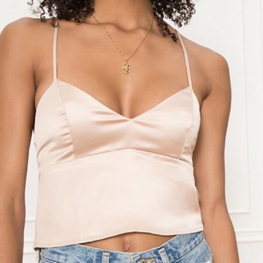 Angelia Strappy Back Top superdown